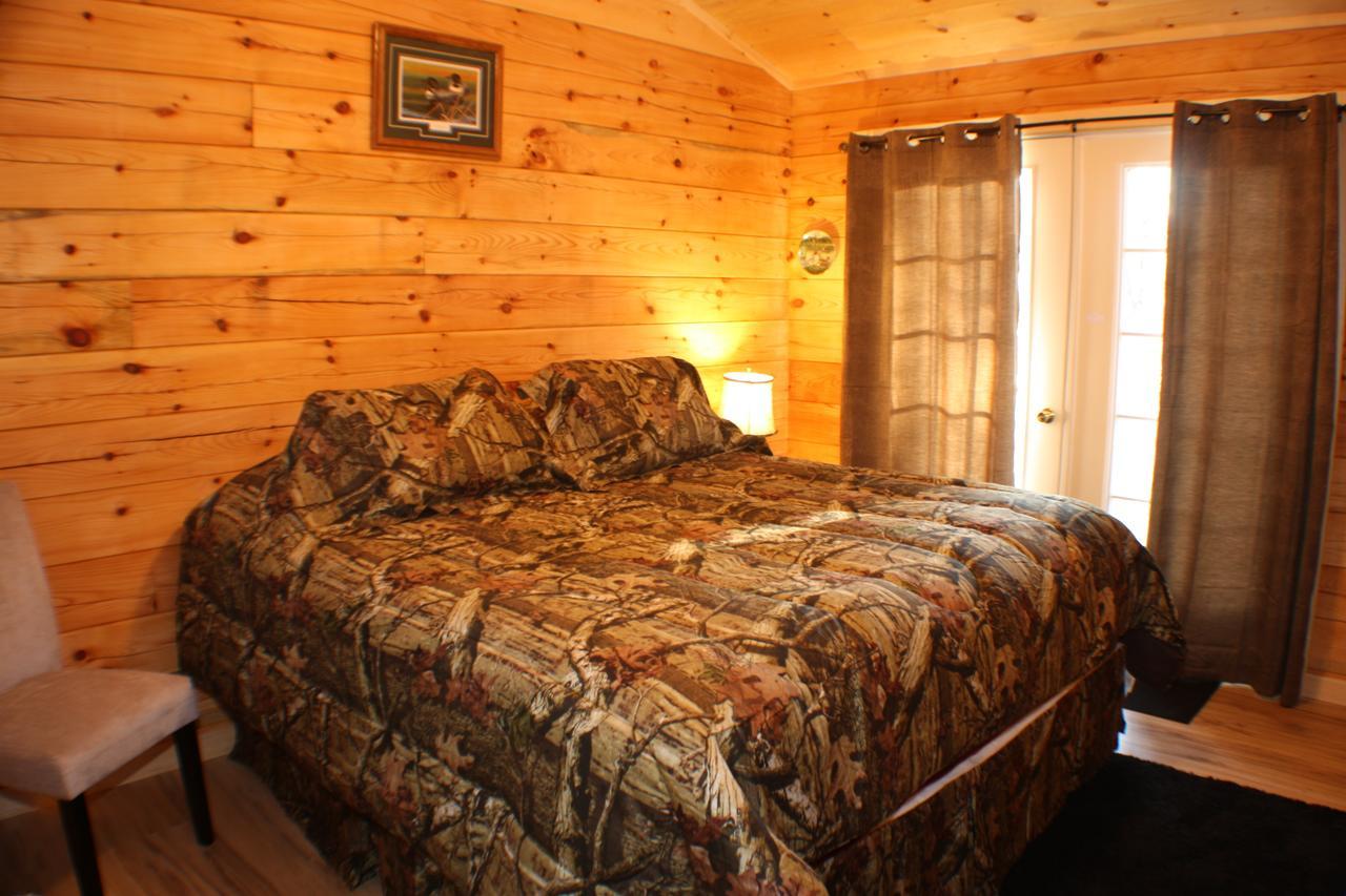 The Old Tioga Inn Bed And Breakfast Fairmount Springs Szoba fotó